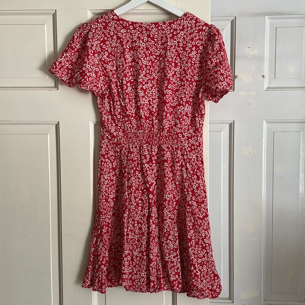 Flutter Sleeve Mini Dress - Picture 7 of 7
